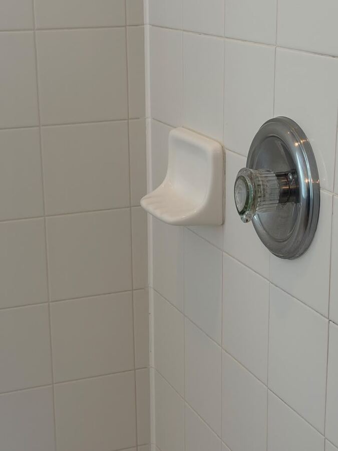 Fixture after Loopera Group cleaning
